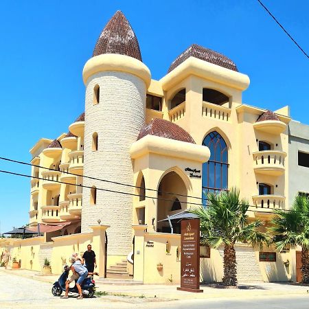 Mahdia - Baghdadi - Laourient Apartments, Restaurant, Cafe Εξωτερικό φωτογραφία